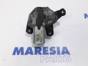 Gebruikte Ruitenwissermotor achter Fiat Punto Evo (199) 1.3 JTD Multijet 85 16V Euro 5 Prijs € 30,00 Margeregeling aangeboden door Maresia Parts