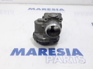 Gebruikte Gasklephuis Citroen C4 Picasso (3D/3E) 1.6 e-Hdi, BlueHDi 115 Prijs € 20,00 Margeregeling aangeboden door Maresia Parts
