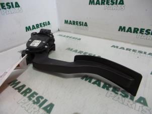 Gebruikte Gaspedaalpositie Sensor Alfa Romeo 159 Sportwagon (939BX) 1.8 MPI 16V Prijs € 50,00 Margeregeling aangeboden door Maresia Parts