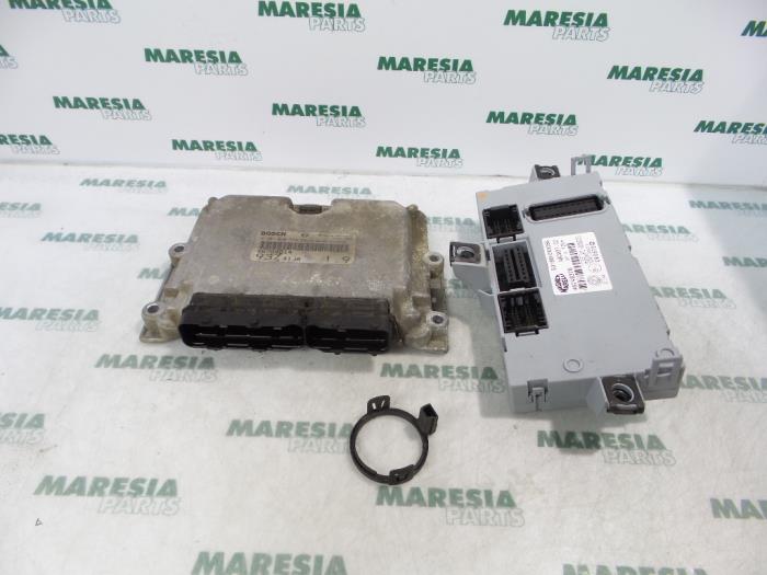 Gebruikte Computer Motormanagement Alfa Romeo 147 (937) 1.9 JTD 115 Prijs € 105,00 Margeregeling aangeboden door Maresia Parts