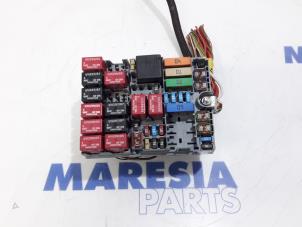 Gebruikte Zekeringkast Fiat Panda/Pandina (312) 0.9 TwinAir Turbo 85 Prijs € 105,00 Margeregeling aangeboden door Maresia Parts
