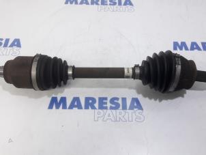 Gebruikte Aandrijfas links-voor Fiat Doblo Cargo (263) 1.3 MJ 16V DPF Euro 5 Prijs € 72,59 Inclusief btw aangeboden door Maresia Parts
