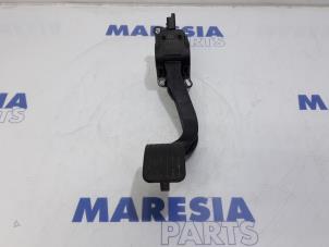 Gebruikte Gaspedaalpositie Sensor Peugeot 3008 I (0U/HU) 1.6 HDiF 16V Prijs € 50,00 Margeregeling aangeboden door Maresia Parts