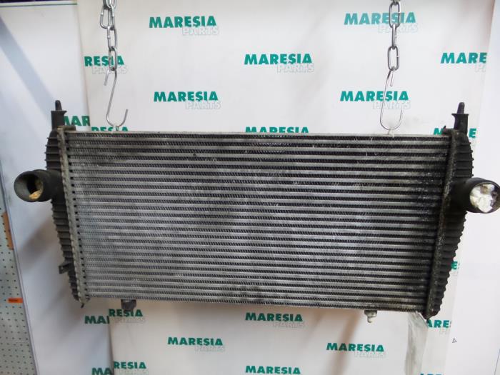 Gebruikte Intercooler Citroen C6 (TD) 2.7 HDiF V6 24V Prijs € 50,00 Margeregeling aangeboden door Maresia Parts