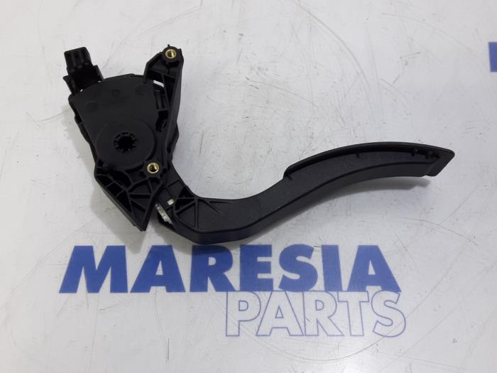 RENAULT Clio 4 generation (2012-2020) Other Control Units 180029347R 19455509
