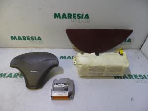 Gebruikte Airbag Set + Module Fiat Multipla (186) 1.9 JTD 105 SX,ELX Prijs € 75,00 Margeregeling aangeboden door Maresia Parts