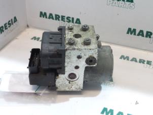 Gebruikte ABS Pomp Fiat Multipla (186) 1.9 JTD 105 SX,ELX Prijs € 49,99 Margeregeling aangeboden door Maresia Parts