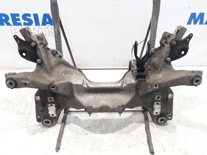Gebruikte Subframe Citroen C5 III Tourer (RW) 2.0 16V Prijs € 75,00 Margeregeling aangeboden door Maresia Parts