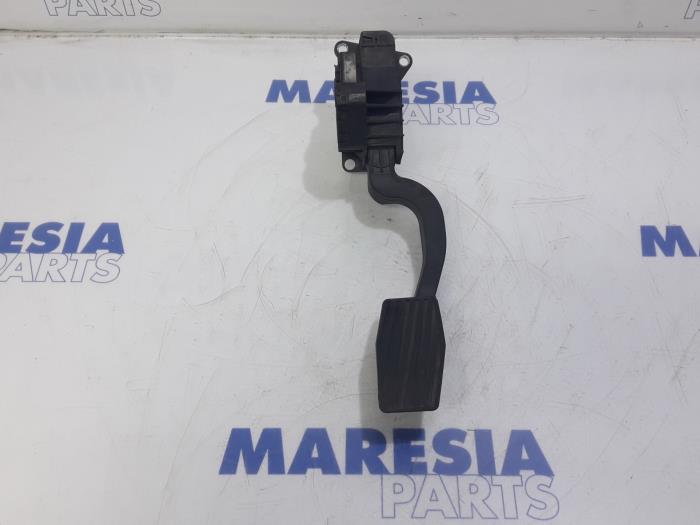 Gebruikte Sensor Gaspedaalpositie Fiat Punto Evo (199) 1.3 JTD Multijet Start&Stop 16V Prijs € 15,00 Margeregeling aangeboden door Maresia Parts