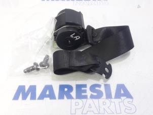 Gebruikte Veiligheidsgordel links-achter Fiat Punto Evo (199) 1.3 JTD Multijet Start&Stop 16V Prijs € 25,00 Margeregeling aangeboden door Maresia Parts