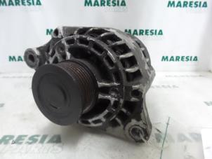 Gebruikte Dynamo Alfa Romeo 147 (937) 1.9 JTD 115 Prijs € 75,00 Margeregeling aangeboden door Maresia Parts