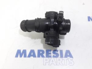 Gebruikte Gasklephuis Peugeot Partner (GC/GF/GG/GJ/GK) 1.6 HDI 75 16V Prijs € 48,39 Inclusief btw aangeboden door Maresia Parts