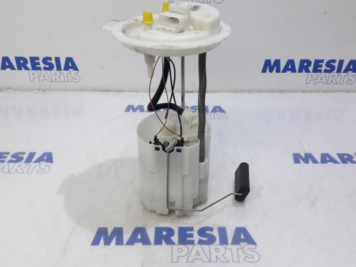 Gebruikte Tank element Pomp Alfa Romeo Giulietta (940) 1.4 TB 16V Prijs € 59,99 Margeregeling aangeboden door Maresia Parts
