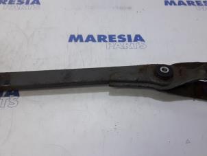 Gebruikte Draagarm links-achter Alfa Romeo Giulietta (940) 1.4 TB 16V Prijs € 35,00 Margeregeling aangeboden door Maresia Parts