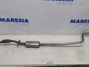 Gebruikte Uitlaat Middendemper Fiat Tipo (356H/357H) 1.4 16V Prijs € 75,00 Margeregeling aangeboden door Maresia Parts