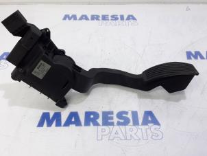 Gebruikte Gaspedaalpositie Sensor Fiat Doblo Cargo (263) 1.6 D Multijet Prijs € 48,40 Inclusief btw aangeboden door Maresia Parts