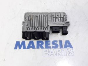 Gebruikte Start/Stop computer Citroen C3 (SC) 1.6 HDi 92 Prijs € 75,00 Margeregeling aangeboden door Maresia Parts