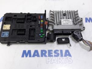 Gebruikte Computer Motormanagement Peugeot 308 CC (4B) 2.0 HDi 16V Euro 5 FAP Prijs € 315,00 Margeregeling aangeboden door Maresia Parts