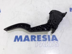 Gebruikte Gaspedaalpositie Sensor Alfa Romeo 159 Sportwagon (939BX) 1.9 JTDm 16V Prijs € 50,00 Margeregeling aangeboden door Maresia Parts