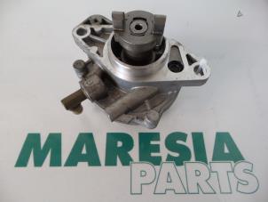 Gebruikte Vacuumpomp (Diesel) Fiat Punto II (188) 1.3 JTD 16V Prijs € 60,00 Margeregeling aangeboden door Maresia Parts
