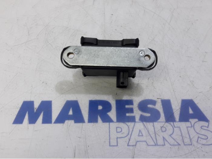 Esp computer van een Peugeot 207 CC (WB) 1.6 16V THP 2009