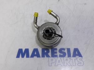 Gebruikte Oliekoeler Renault Laguna III (BT) 2.0 16V Prijs € 50,00 Margeregeling aangeboden door Maresia Parts