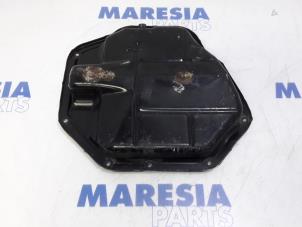 Gebruikte Carterpan Renault Laguna III (BT) 2.0 16V Prijs € 50,00 Margeregeling aangeboden door Maresia Parts