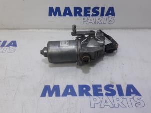 Gebruikte Ruitenwissermotor voor Renault Master IV (MA/MB/MC/MD/MH/MF/MG/MH) 2.3 dCi 135 16V FWD Prijs € 127,05 Inclusief btw aangeboden door Maresia Parts