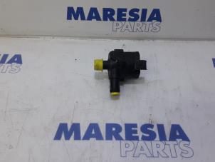 Gebruikte Waterpomp Renault Master III (MA/MB/MC/MD/MH/MF/MG/MH) 2.3 dCi 135 16V FWD Prijs € 60,50 Inclusief btw aangeboden door Maresia Parts