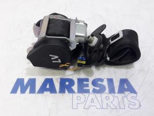 Gebruikte Veiligheidsgordel links-voor Peugeot 508 (8D) 1.6 HDiF 16V Prijs € 131,25 Margeregeling aangeboden door Maresia Parts