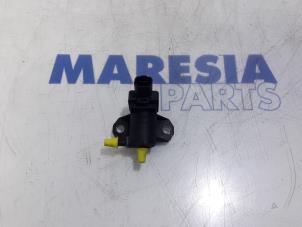 Gebruikte Vacuum ventiel Citroen C3 (SC) 1.6 HDi 92 Prijs € 25,00 Margeregeling aangeboden door Maresia Parts