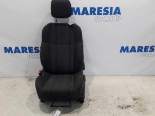 Gebruikte Voorstoel links Peugeot 508 (8D) 1.6 HDiF 16V Prijs € 210,00 Margeregeling aangeboden door Maresia Parts