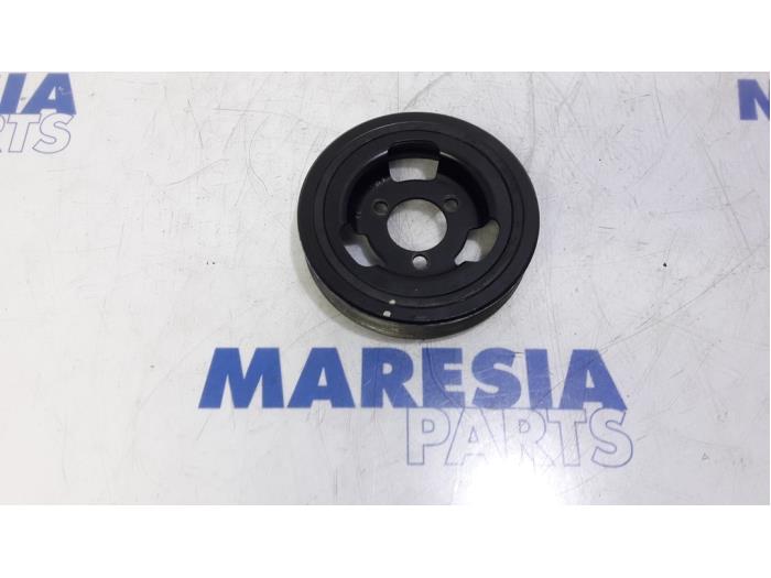 Gebruikte Krukas Poelie Peugeot 208 I (CA/CC/CK/CL) 1.6 16V GTI Prijs € 15,00 Margeregeling aangeboden door Maresia Parts