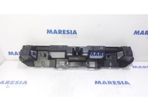 Gebruikte Bumperframe achter Citroen C3 (SC) 1.6 HDi 92 Prijs € 35,00 Margeregeling aangeboden door Maresia Parts