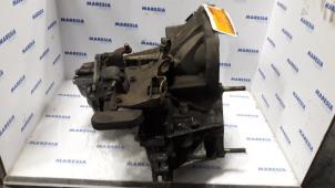 Gebruikte Versnellingsbak Alfa Romeo 156 (932) 2.0 Twin Spark 16V Prijs € 157,50 Margeregeling aangeboden door Maresia Parts