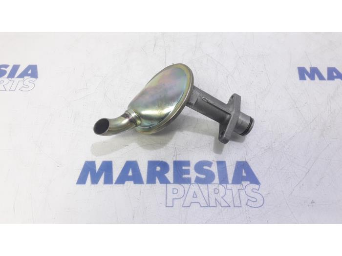 Gebruikte Oliepomp Citroen Jumper (U5/ZB) 2.8 HDi Prijs € 30,00 Margeregeling aangeboden door Maresia Parts