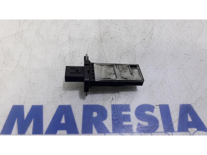 Luchthoeveelheidsmeter van een Fiat Ducato (250) 2.2 D 100 Multijet Euro 4 2007