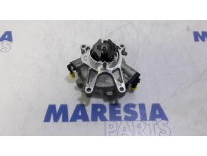 Gebruikte Vacuumpomp (Diesel) Fiat Ducato (250) 2.0 D 115 Multijet Prijs € 127,05 Inclusief btw aangeboden door Maresia Parts