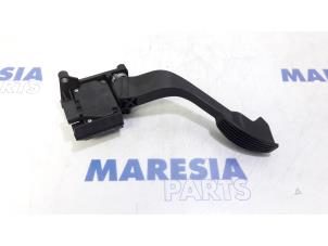 Gebruikte Sensor Gaspedaalpositie Fiat 500 (312) 1.2 69 Prijs € 30,00 Margeregeling aangeboden door Maresia Parts