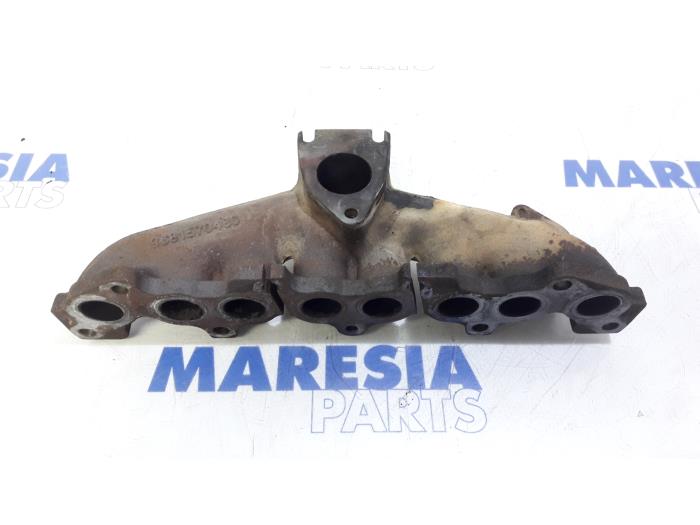 Gebruikte Spruitstuk Uitlaat Peugeot Expert (G9) 2.0 HDi 120 Prijs € 29,95 Margeregeling aangeboden door Maresia Parts