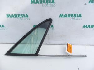 Gebruikte Driehoeks Ruit rechts-voor Peugeot 407 SW (6E) 1.6 HDiF 16V Prijs € 40,00 Margeregeling aangeboden door Maresia Parts