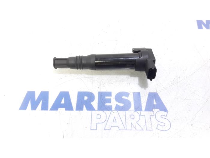 Gebruikte Bobine Peugeot 208 I (CA/CC/CK/CL) 1.0 Vti 12V PureTech Prijs € 10,00 Margeregeling aangeboden door Maresia Parts