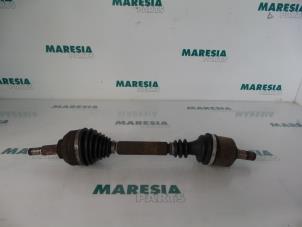 Gebruikte Cardanas links-voor (VWA) Renault Espace (JK) 3.0 dCi V6 24V Prijs € 105,00 Margeregeling aangeboden door Maresia Parts