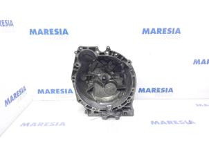 Gebruikte Versnellingsbakhuis Fiat Scudo (270) 2.0 D Multijet Prijs € 75,00 Margeregeling aangeboden door Maresia Parts