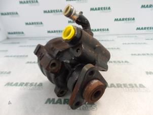 Gebruikte Servopomp Alfa Romeo 156 (932) 1.9 JTD Prijs € 65,00 Margeregeling aangeboden door Maresia Parts