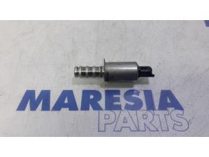 Gebruikte Nokkenas Verstelling Peugeot 308 (L3/L8/LB/LH/LP) 1.2 12V VTi PureTech 82 Prijs € 75,00 Margeregeling aangeboden door Maresia Parts