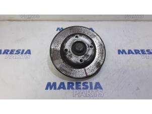 Gebruikte Fusee rechts-achter Citroen C3 (SC) 1.6 HDi 92 Prijs € 89,00 Margeregeling aangeboden door Maresia Parts