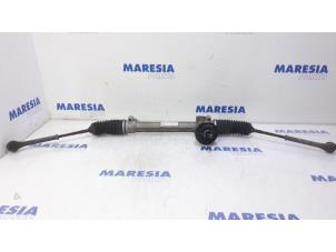 Gebruikte Stuurhuis Fiat Panda/Pandina (312) 0.9 TwinAir 60 Prijs € 90,00 Margeregeling aangeboden door Maresia Parts