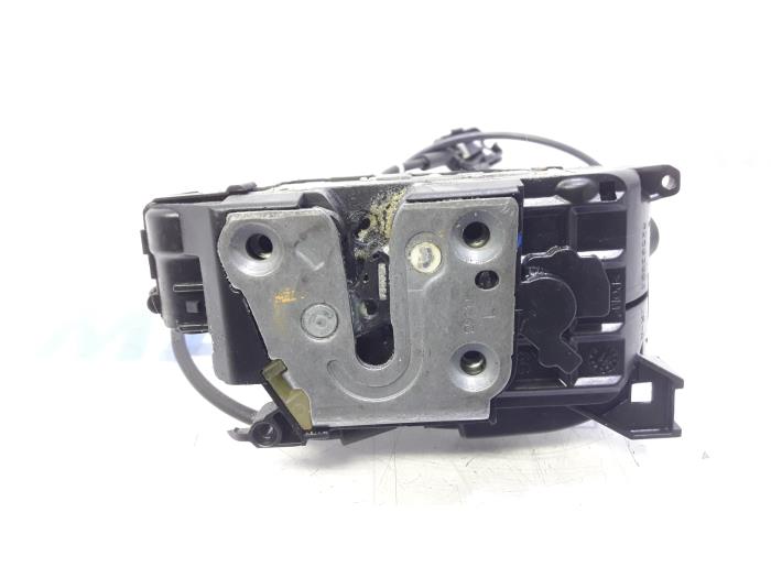 RENAULT Scenic 3 generation (2009-2015) Other Body Parts 825030032R 19396139