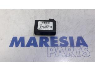 Gebruikte Regensensor Citroen C3 Picasso (SH) 1.2 12V PureTech 110 Prijs € 25,00 Margeregeling aangeboden door Maresia Parts